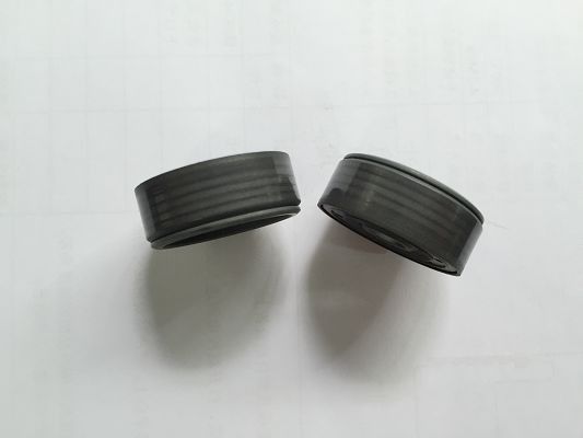 HRB65 32 # مكبس ممتص الصدمات بكثافة 6.5 جم / سم 3 وعصابات حلقة المكبس PTFE